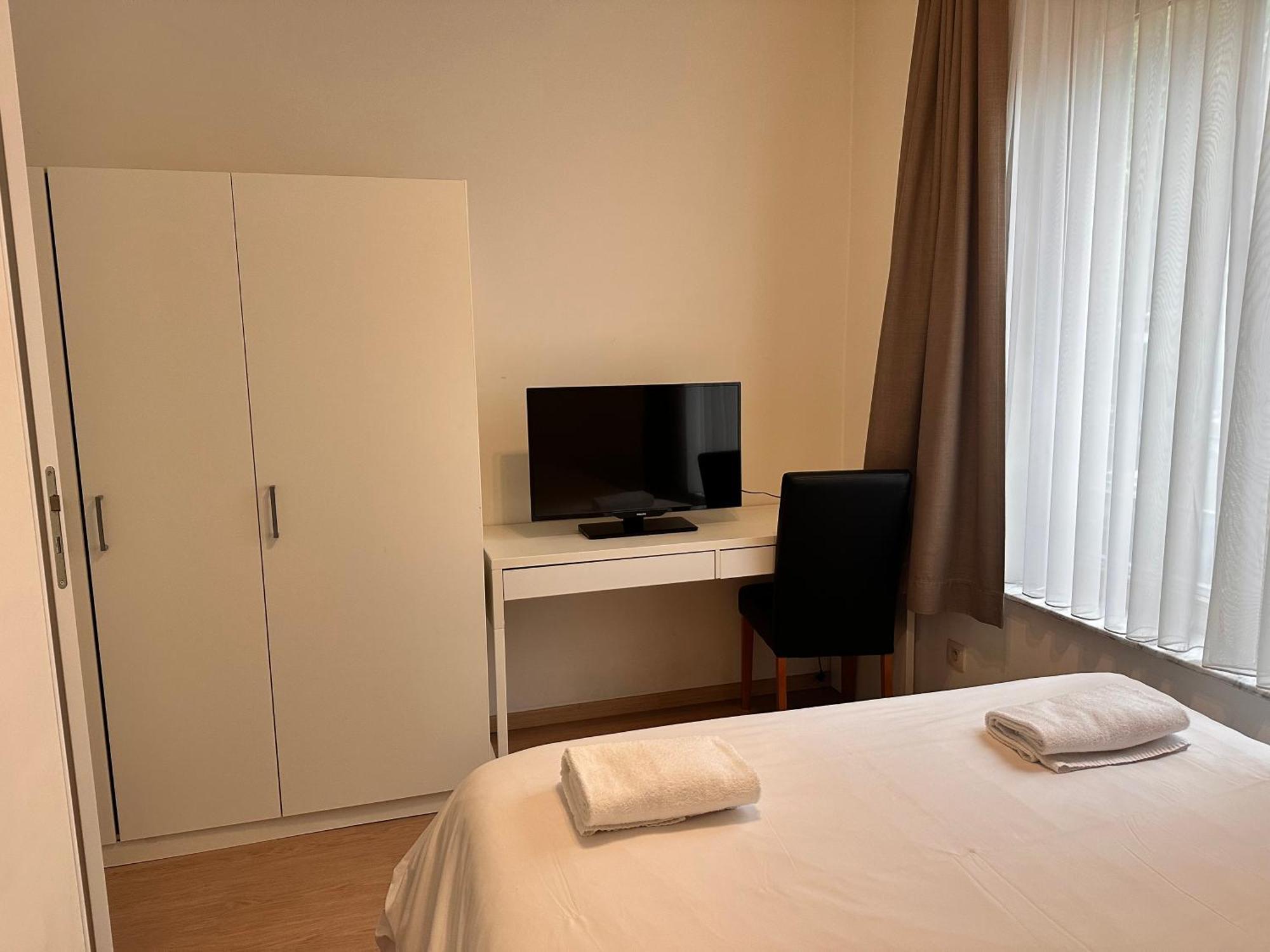 Cosy 2 Bedroom Apartment In City Center Brussel Bagian luar foto